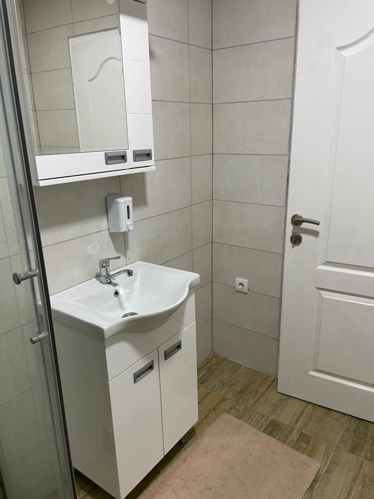 Apartments Peka Dusanovac Ngoại thất bức ảnh